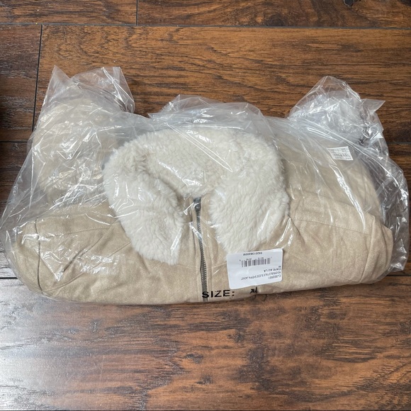 cupcakes & cashmere Kendal Reversible Suede Jacket - Picture 5 of 7